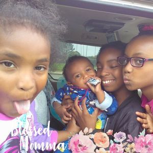 Meet your Posher, Leslie